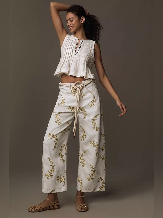 Pilcro Pants - Anthropology Pilcro Heritage mid rise Barrel jeans